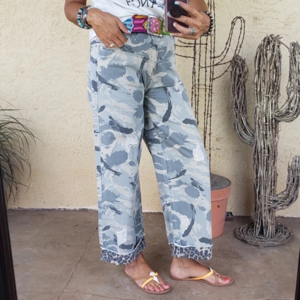 POL camo/leopard cuff wide leg capris